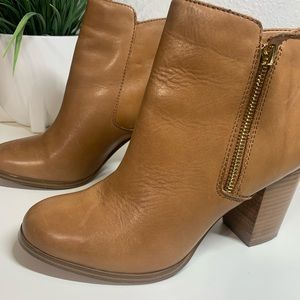ALDO ankle boot block heel
